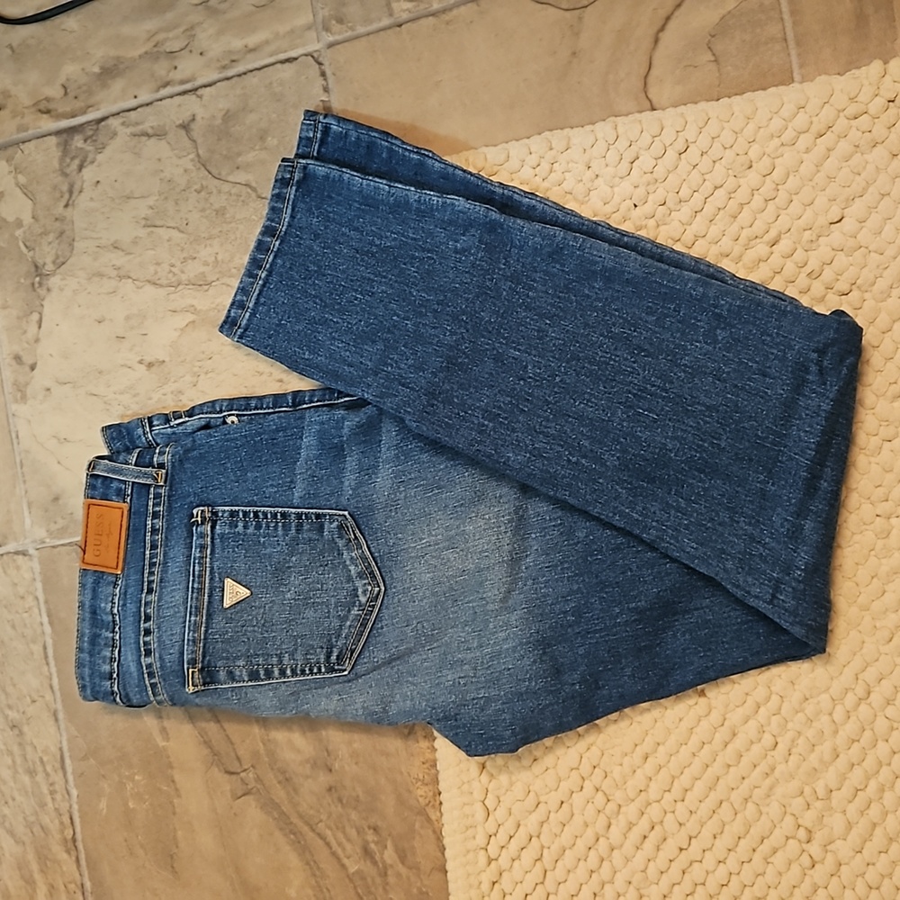 GUESS Jeans